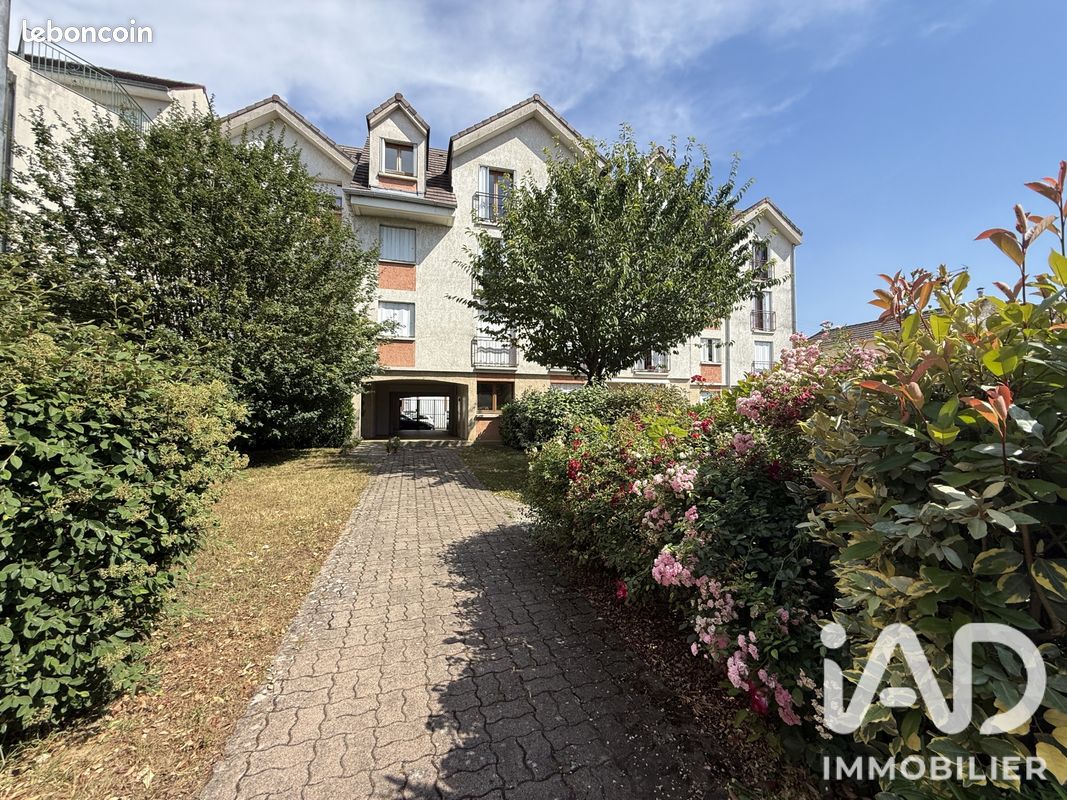 Appartement 3 pièces 62 m² · à Montereau-Fault-Yonne · 62 m² · 127 000 €