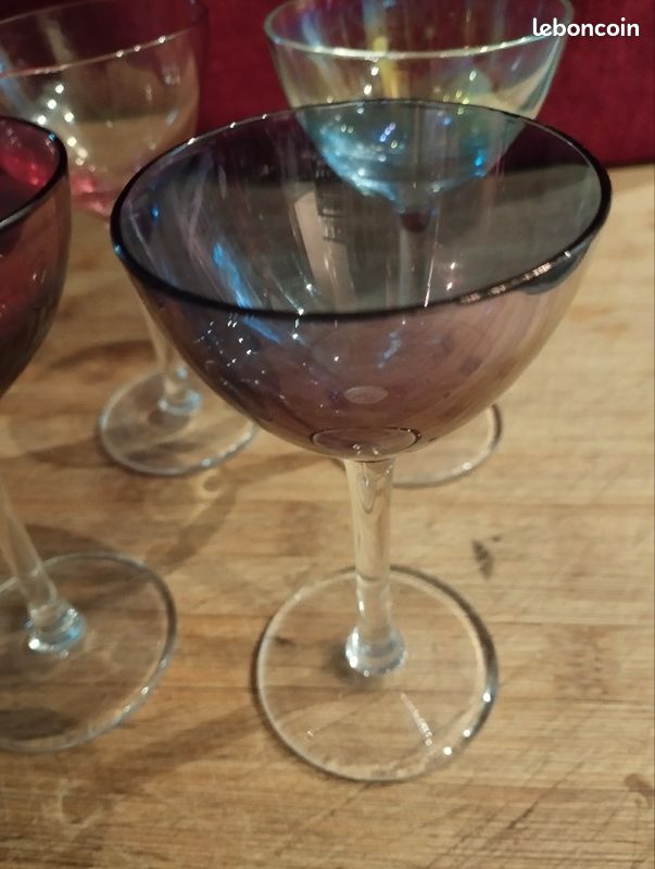 Lot de 4 verres neufs en verre de Murano (image 2)