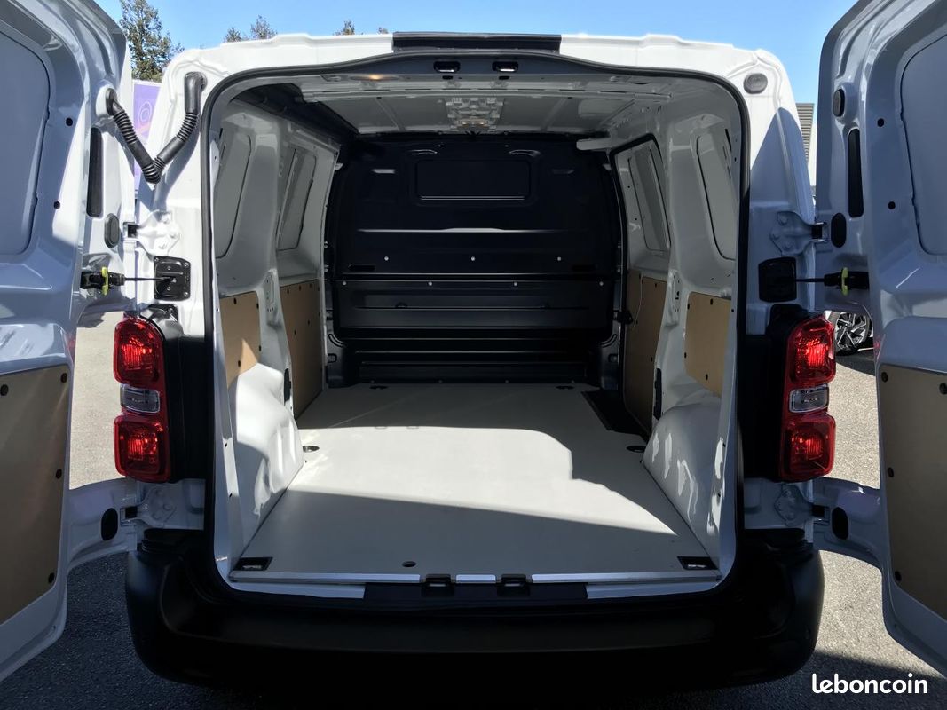Opel vivaro fgn taille m bluehdi 180 s&s eat8 (image 9)