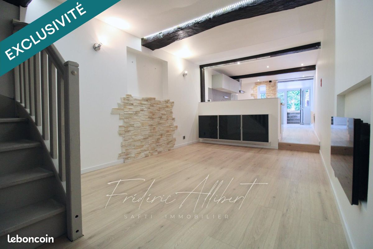 Maison 6 pièces 111 m² · à Sennecey-le-Grand · 111 m² · 175 000 €