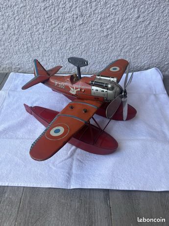 Le Fokker Dr.I : Le légendaire chasseur triplan du Baron Rouge - AVION DE CHASSE