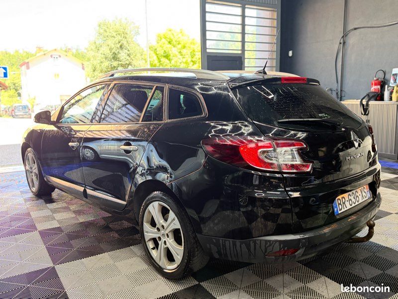 RENAULT MÉGANE ESTATE 1.9dci ECO2 131CV ( REPRISE POSSIBLE) (image 2)