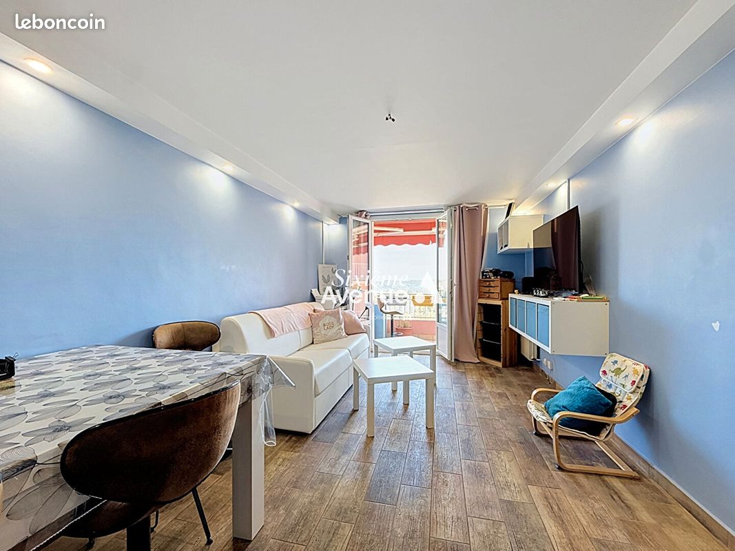 Appartement 4 pièces 81 m² · à Grasse · 81 m² · 245 000 €