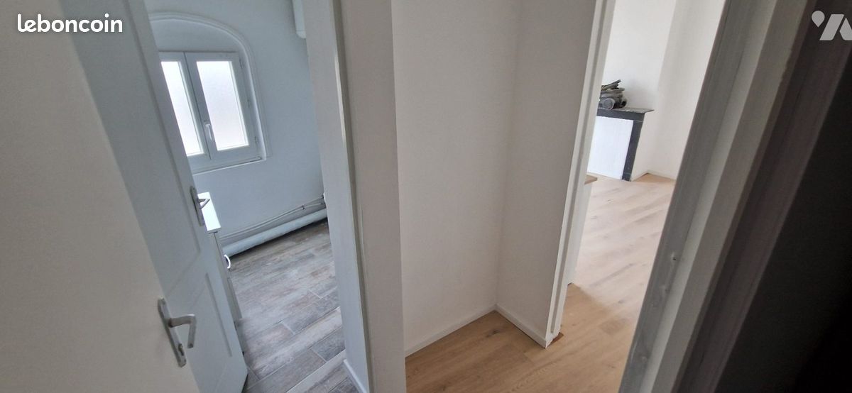 Appartement 1 pièce 20 m² · à Saint-Quentin · 20 m² · 350 €/mois