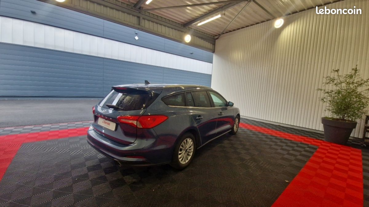 Ford Focus SW 1.5 ECOBLUE 120 SS TITANIUM X (image 5)