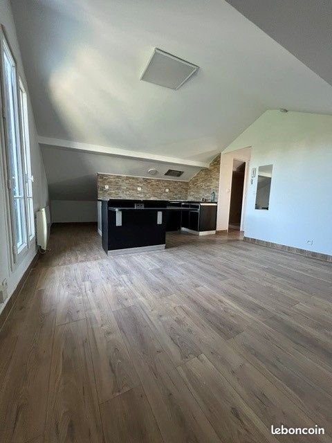 Appartement 2 pièces 27 m² · à Livry-Gargan · 27 m² · 850 €/mois