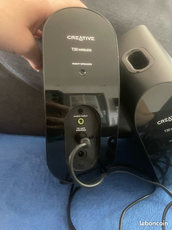 Enceintes Bluetooth Creative T30 Wireless État neuf Photo