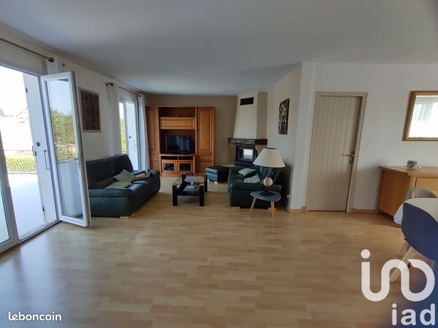 Maison 8 pièces 179 m²
