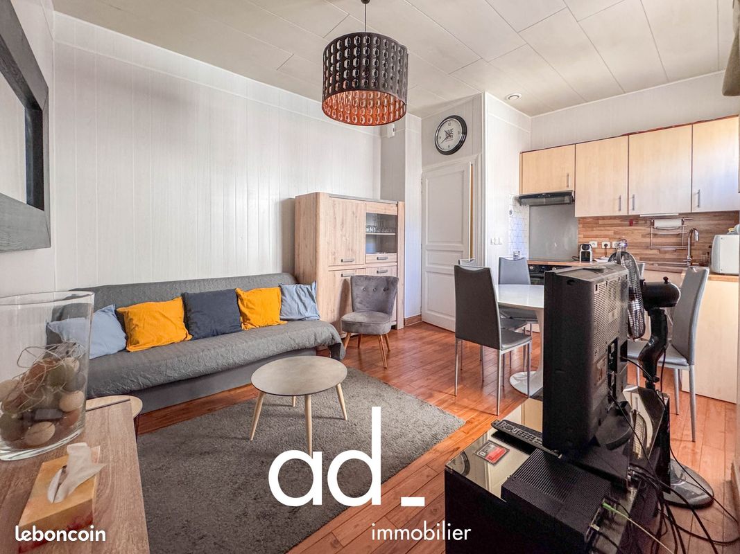 Immeuble 3 pièces 255 m² · à La Rochelle · 255 m² · 1 155 000 €
