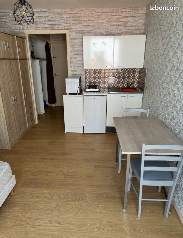 Appartement 1 pièce 18 m² · à Clermont-Ferrand · 18 m² · 370 €
