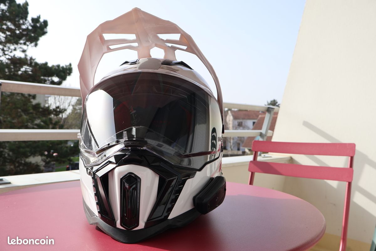 Casque moto blanc LS2 MX701 Explorer taille L avec intercom Freecom 2+ duo (image 1)