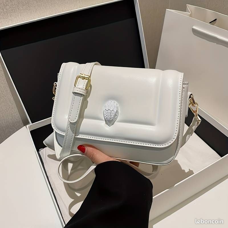 Sac à bandoulière carré stylisé et minimaliste avec rabat et mini-crossbody dans un design de niche de couleur unie (image 3)