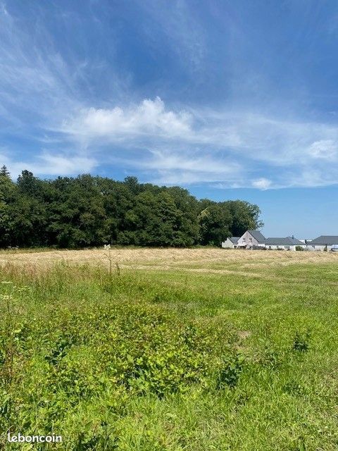 Terrain 341 m² Monterblanc · 86 500 €