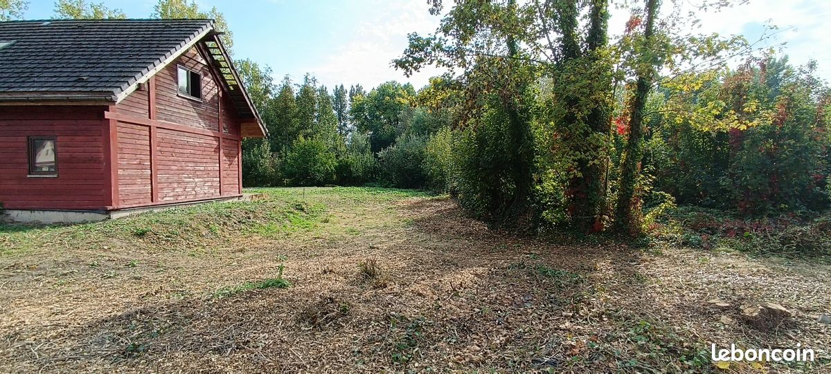 Terrain 757 m² · à Trois-Rivières · 757 m² · 33 200 €