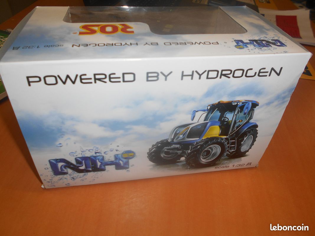 Tracteur New holland Hydrogen ros 1/32 (image 2)