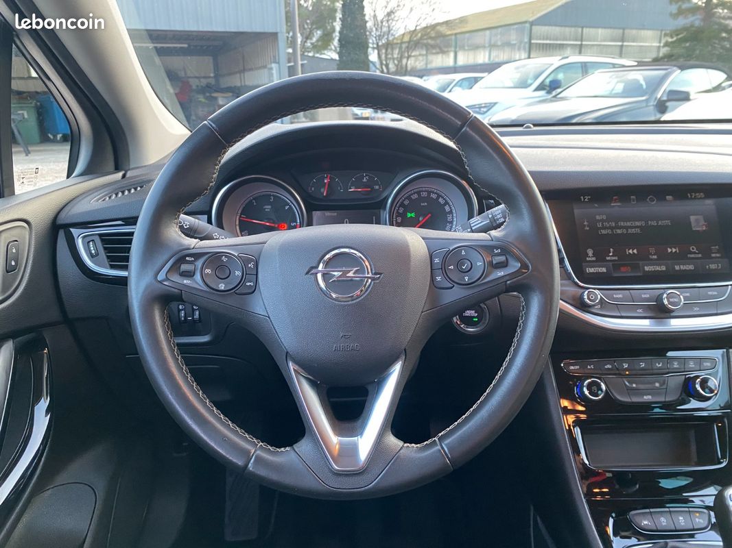 Opel Astra 1.6 CDTI (image 22)