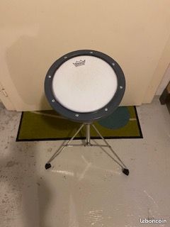 Practice pad Remo avec pied (image 1)