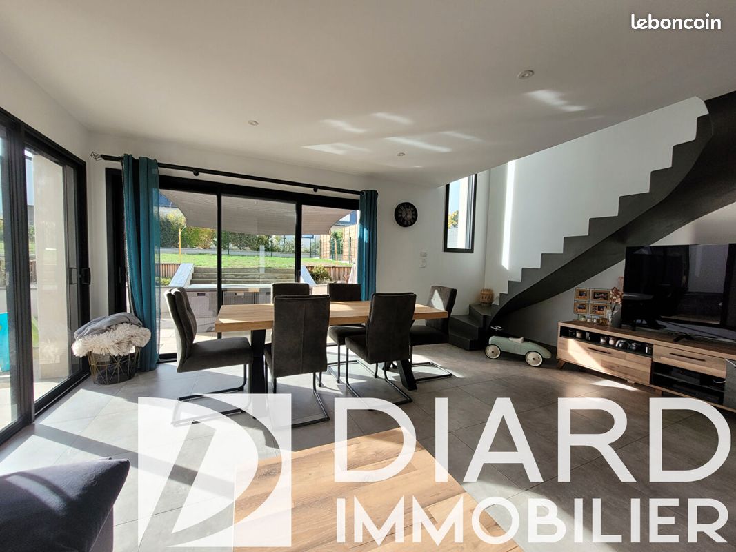 Maison 4 pièces 88 m² · à Vitré · 88 m² · 291 650 €