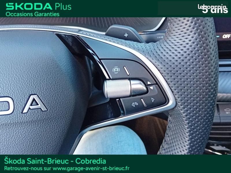 Skoda Octavia Combi 2.0 TDI SCR 150ch Sportline DSG7 (image 22)