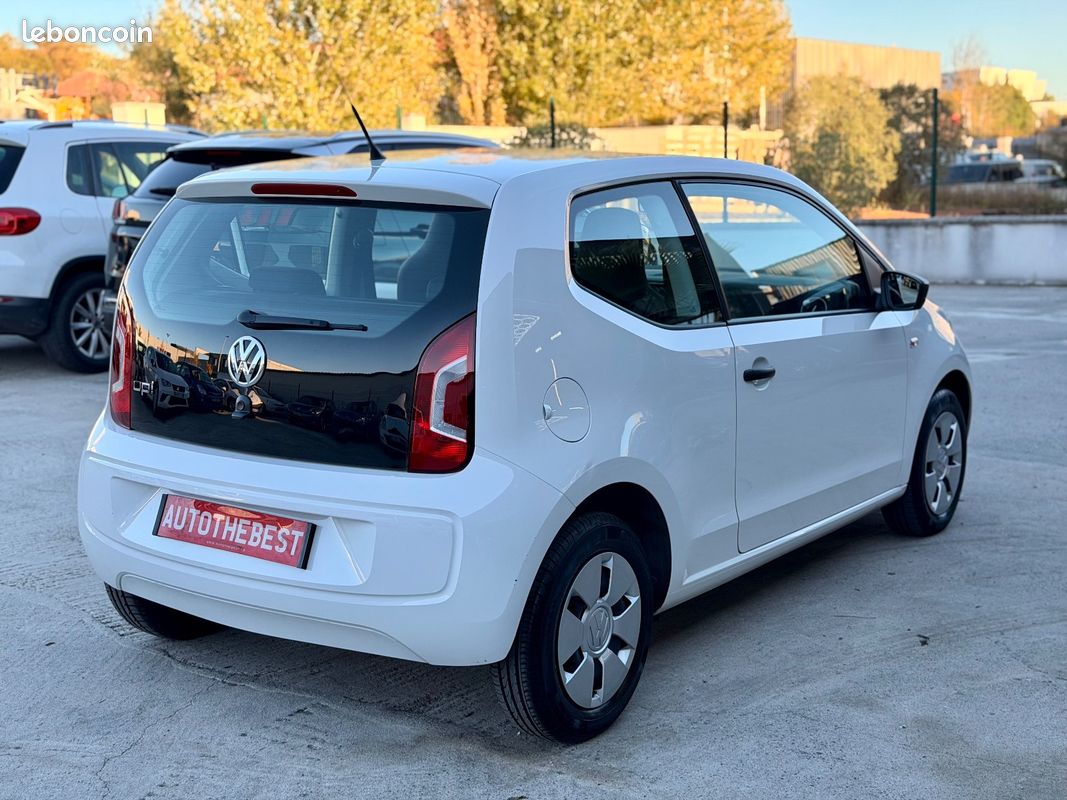 VOLKSWAGEN UP Up 1.0 60ch Take Up *5000km*1erMain (image 4)