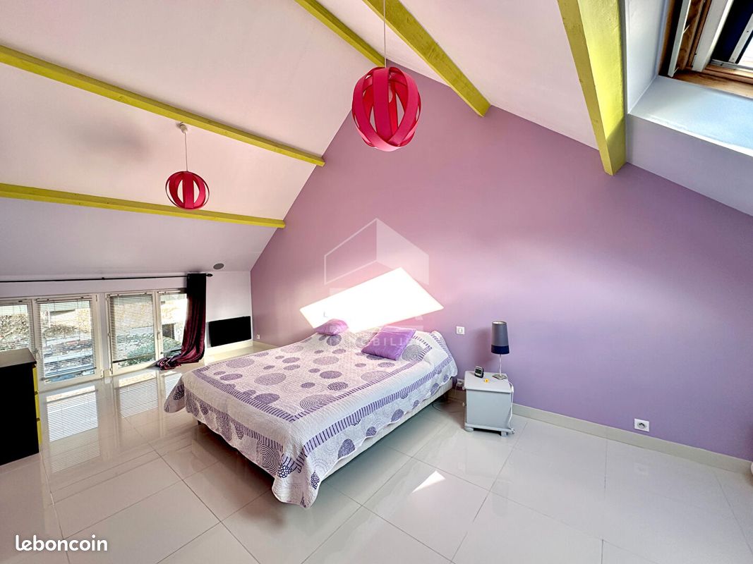 Maison 5 pièces 150 m² · à Saint-Pierre-lès-Nemours · 150 m² · 288 900 €