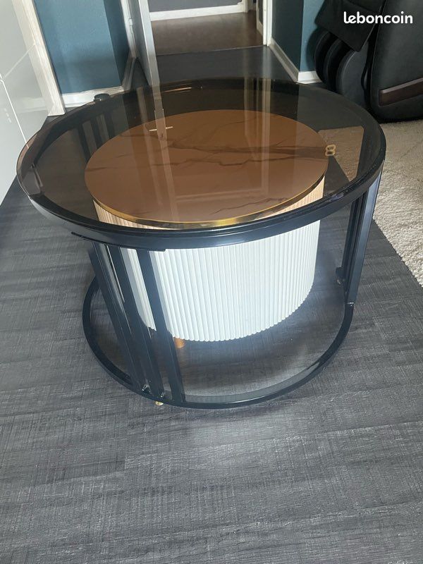 Table gigogne ronde (image 2)