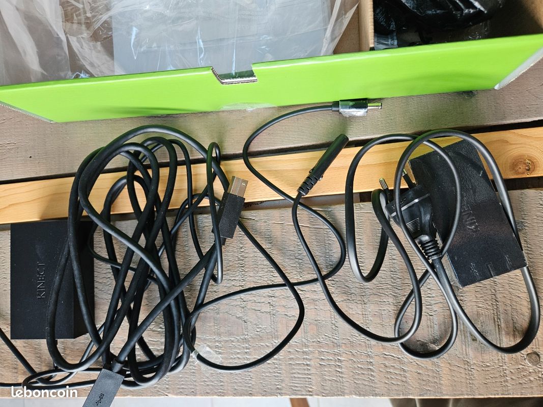 Adaptateur Kinect pour XBOX (image 3)