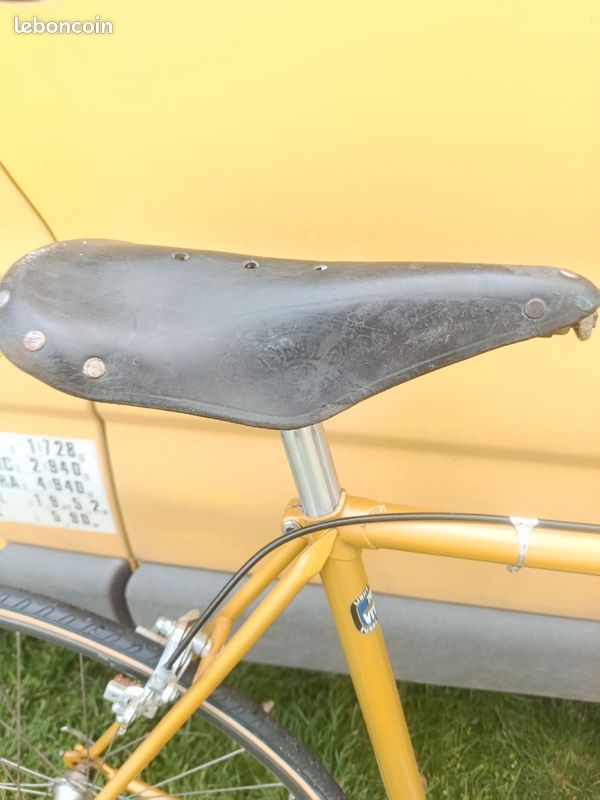Beau vélo course vintage artisanal haut de gamme vitus788 (image 8)