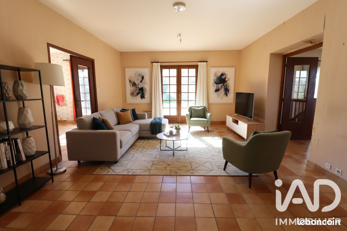 Maison 5 pièces 173 m² · à Vic-le-Comte · 173 m² · 289 000 €