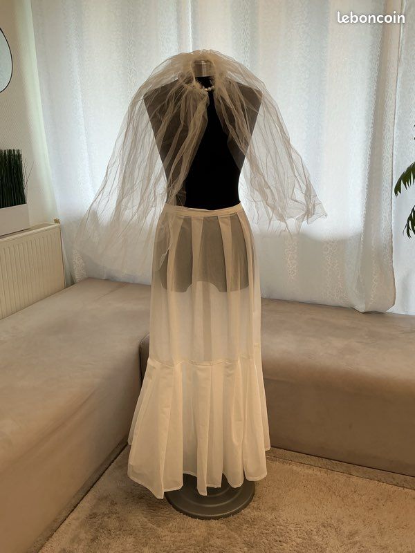 Robe de mariée vintage avec jupon et voile 38/42 (image 7)