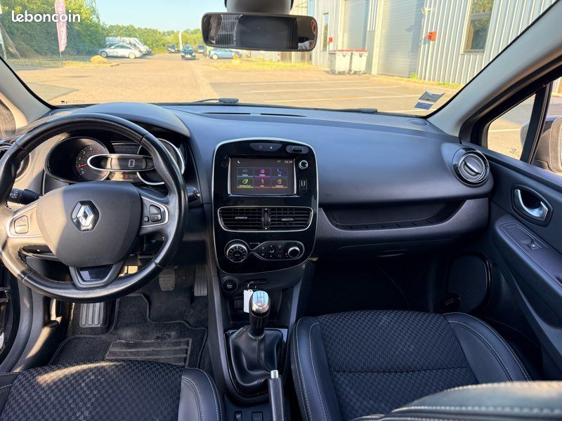 Renault clio 4 (image 8)