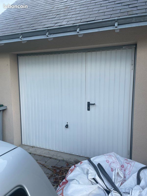 Porte de garage (image 1)