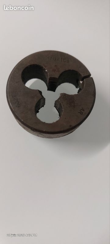 Filière M10X150 (image 1)