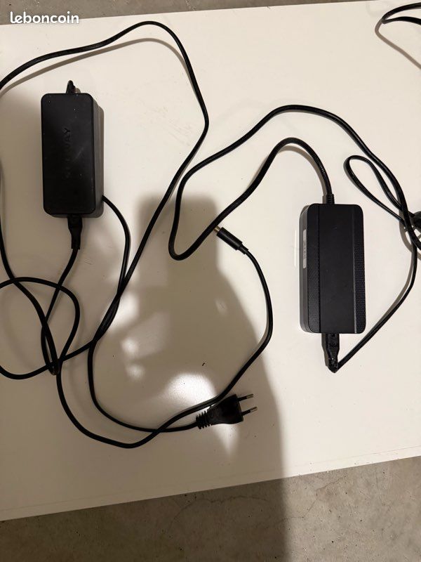 Chargeur trottinette (image 4)