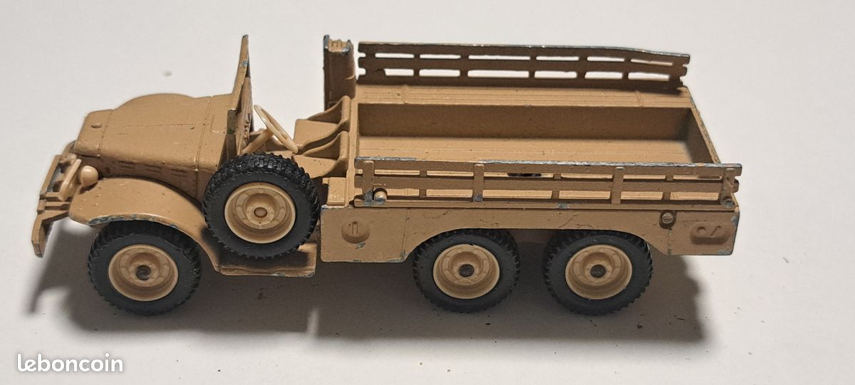 SOLIDO 1/50, BLINDÉ VAB 6x6 T20 Armée Française + decalcomanies, Neuf
