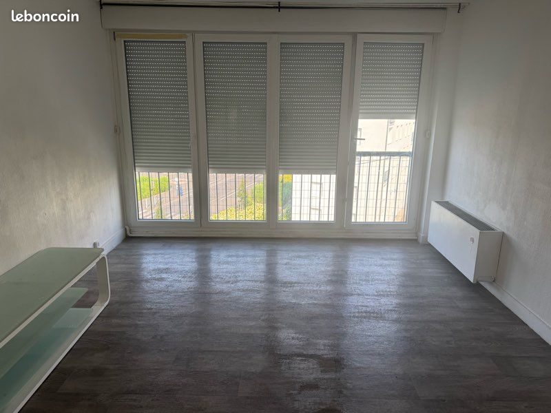 Appartement 4 pièces 75 m² · à Montargis · 75 m² · 820 €