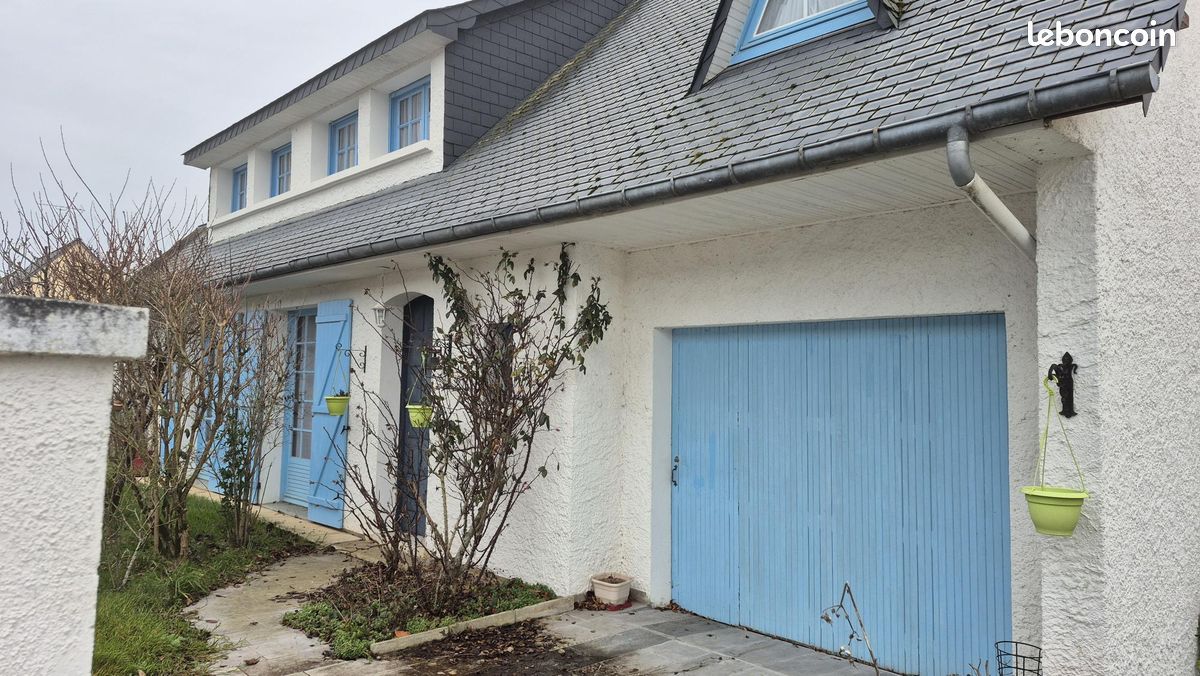 Maison 6 pièces 134 m² · à Sablé-sur-Sarthe · 134 m² · 160 000 €