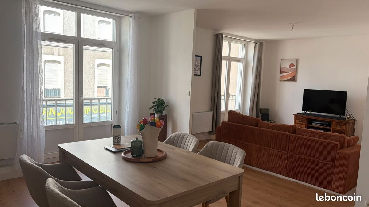 Appartement 4 pièces 90 m² · à Segré-en-Anjou Bleu · 90 m² · 720 €/mois