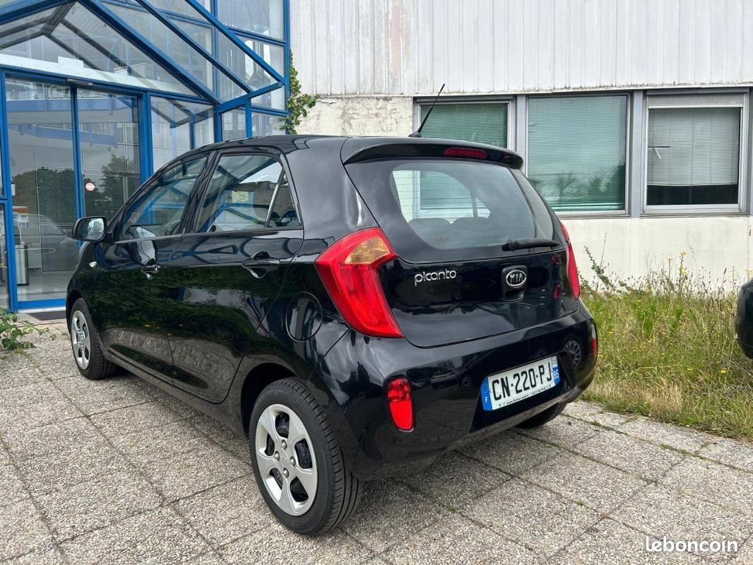 Kia Picanto 1.0L 69 ch Motion (image 3)