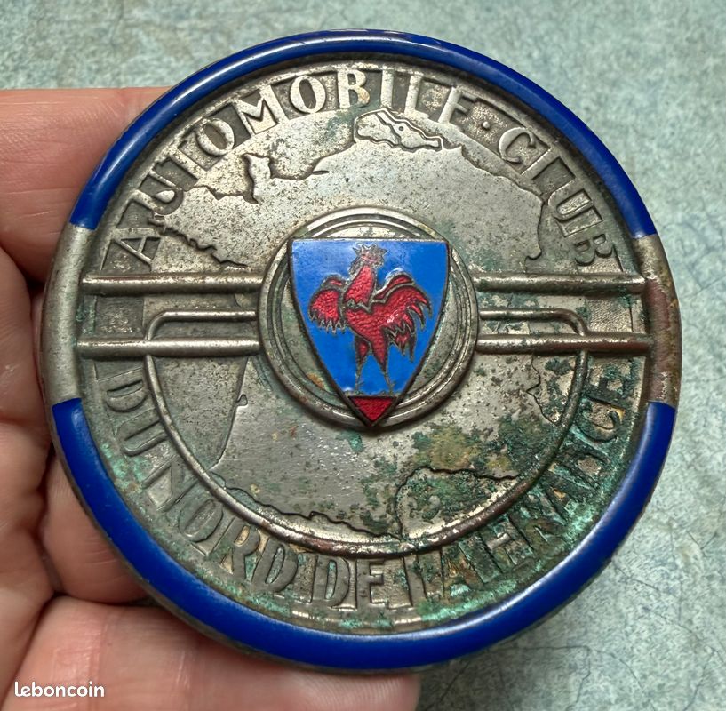 Ancien badge de calandre - Automobile Club du Nord (image 1)