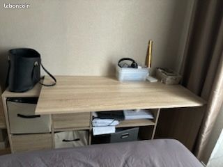 Bureau (image 2)