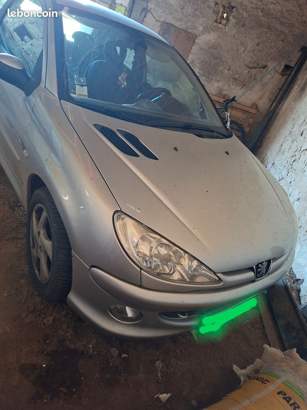 Peugeot 206 quiksilver (image 1)
