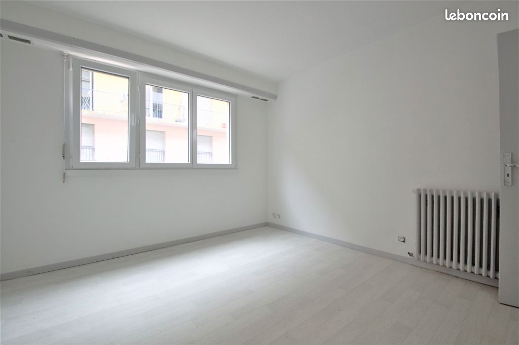Appartement 1 pièce 23 m² · à Pau · 23 m² · 350 €/mois