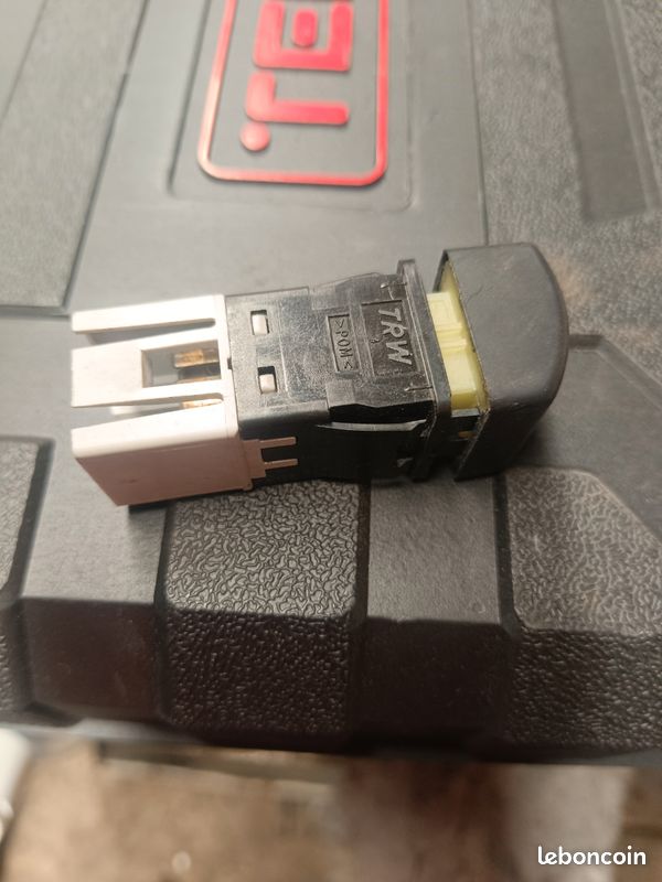 Bouton warning Peugeot 806 Citroën évasion jumpy expert (image 3)
