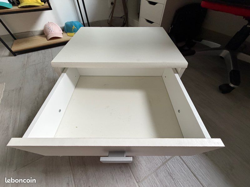 Table de chevet blanche avec tiroir et niche (image 2)