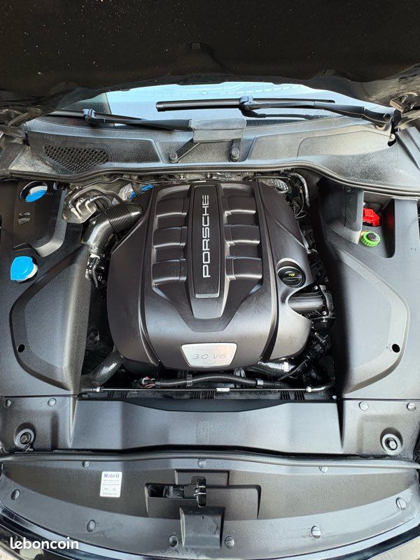 Porsche cayenne 958.2 – 3.0 v6 d 262 ch – pasm – pdls – bose – to - jantes 21“ - cuir étendu – attelage électrique – 134 000 km (image 10)