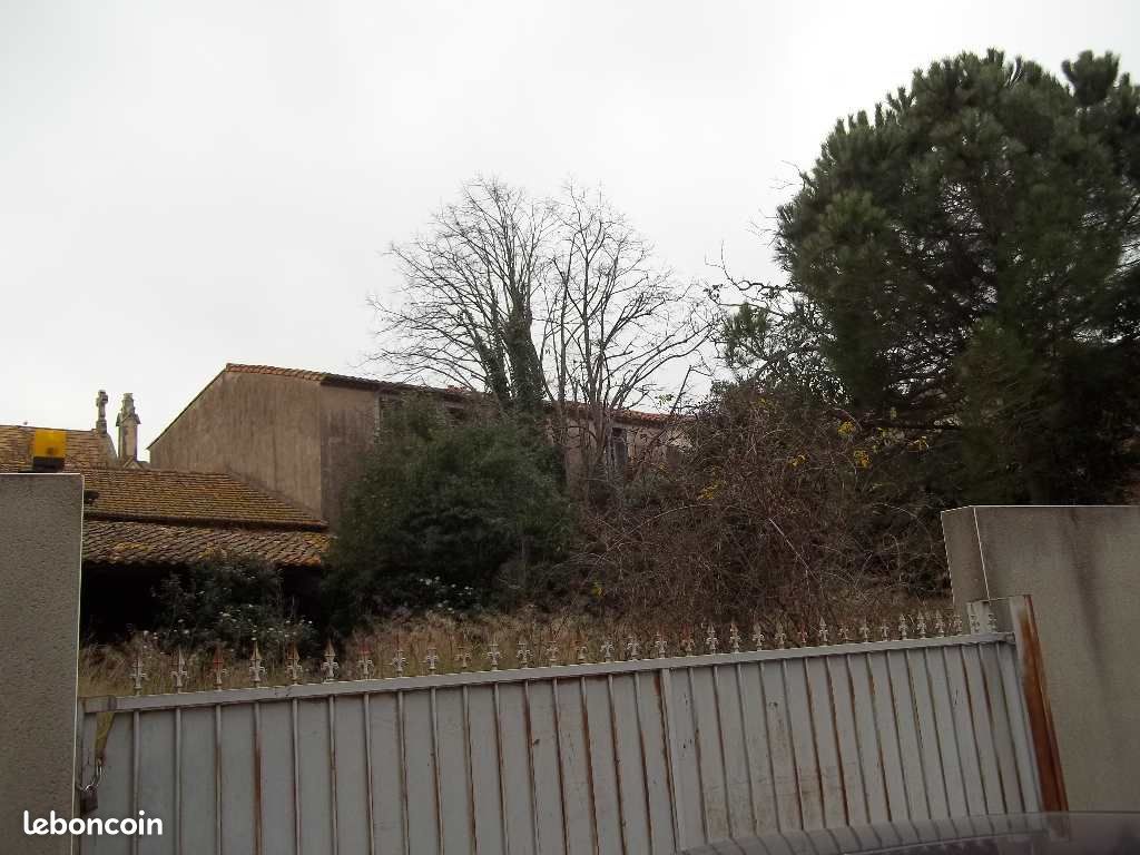 Terrain 490 m² Agde · 220 000 €