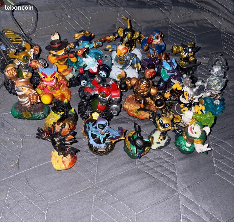 Lot De 32 Figurines Skylanders Swap Force – Occasion, Bon état Général