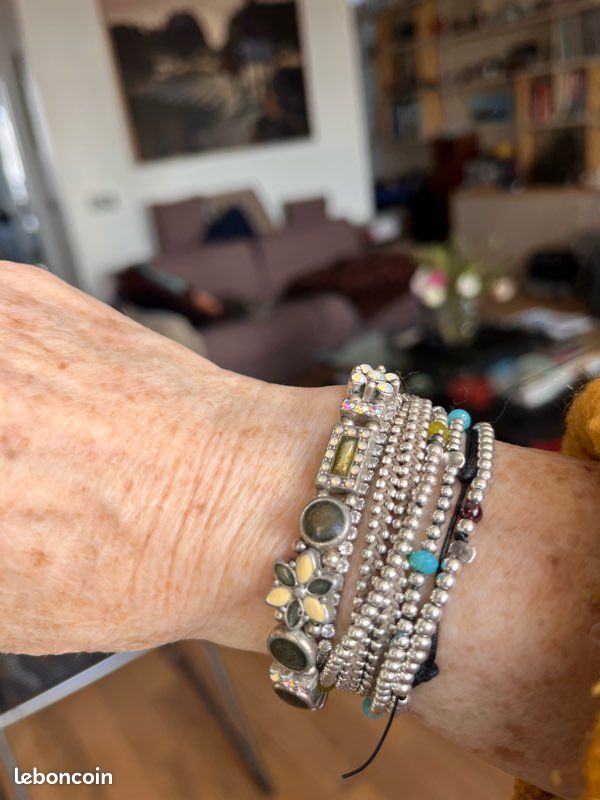 Petit bracelet métal argenté émail et strass (image 6)