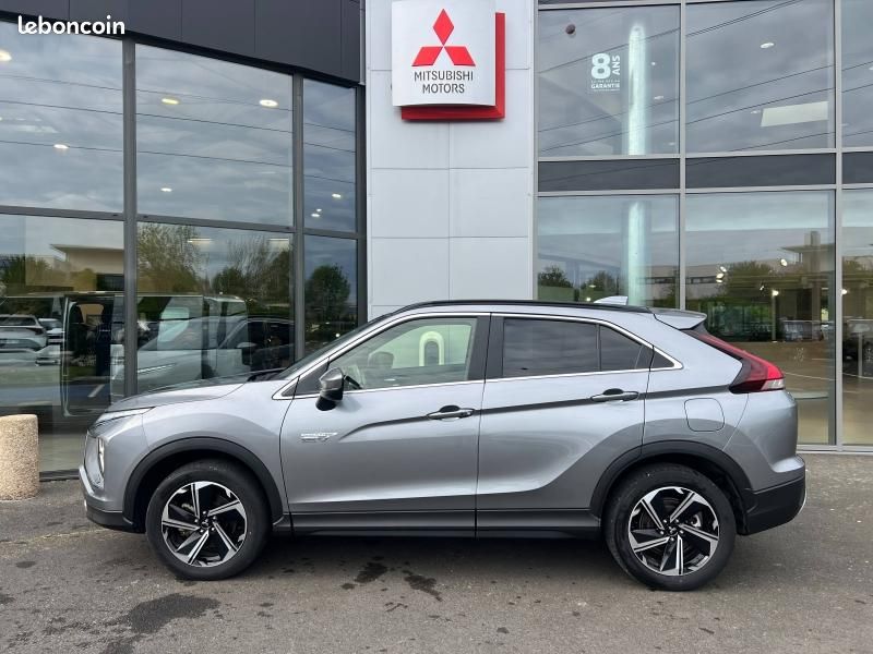 Mitsubishi Eclipse Cross 2.4 MIVEC PHEV 188ch Business 4WD (image 5)